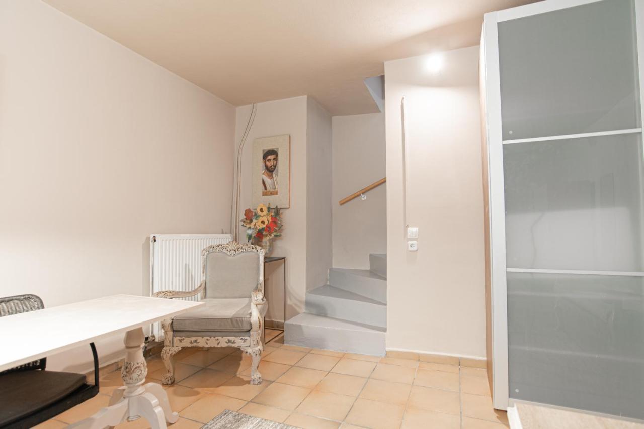 The Country Arths Retreat Apartment Атина Екстериор снимка