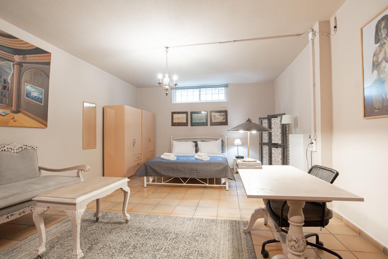 The Country Arths Retreat Apartment Атина Екстериор снимка