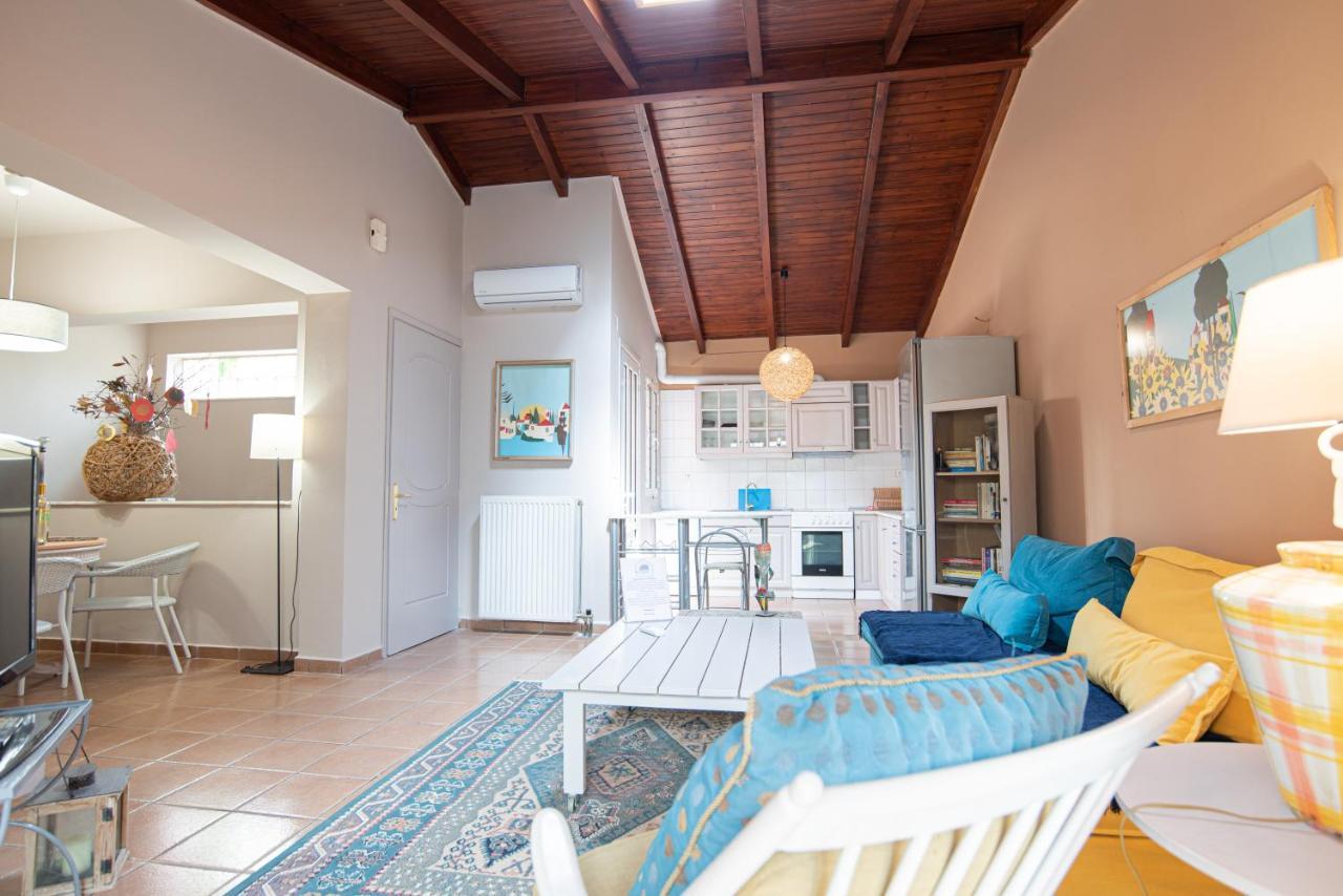 The Country Arths Retreat Apartment Атина Екстериор снимка