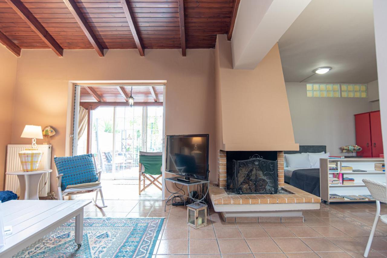 The Country Arths Retreat Apartment Атина Екстериор снимка